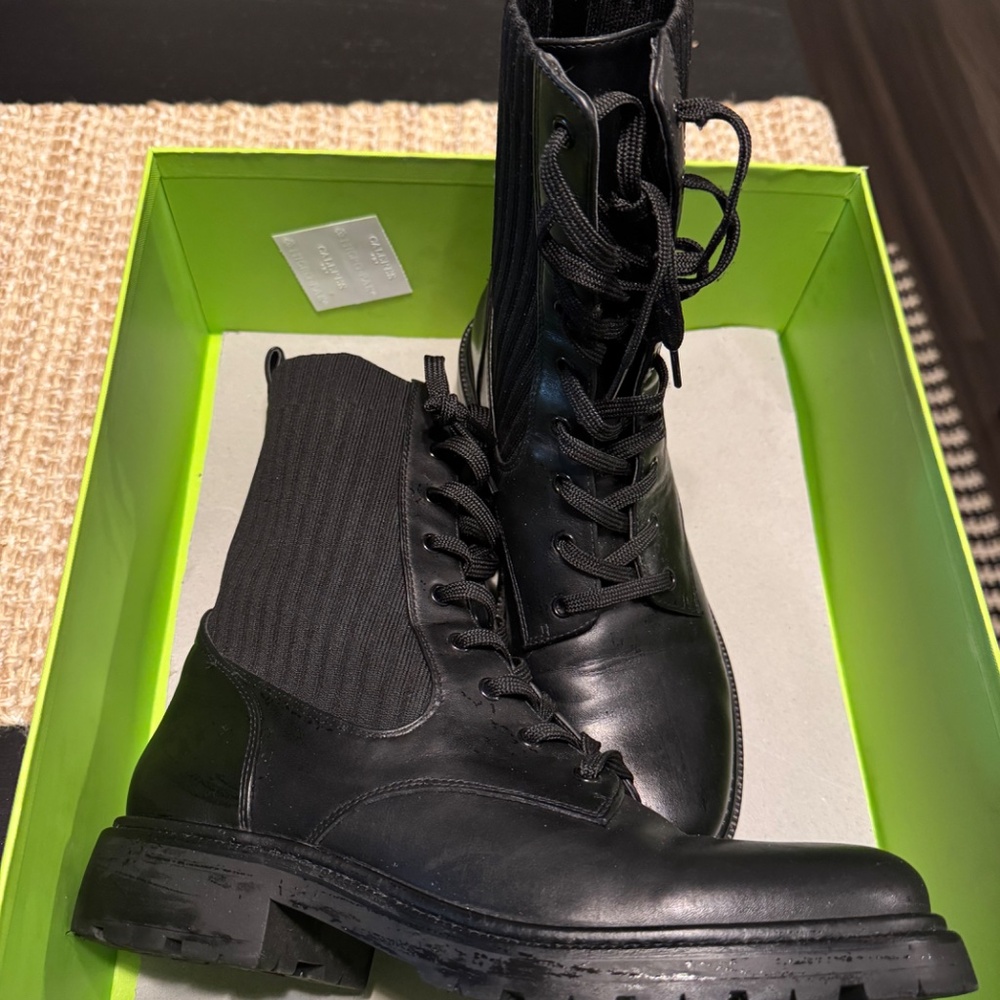 Sam boots - Picture 3 of 6
